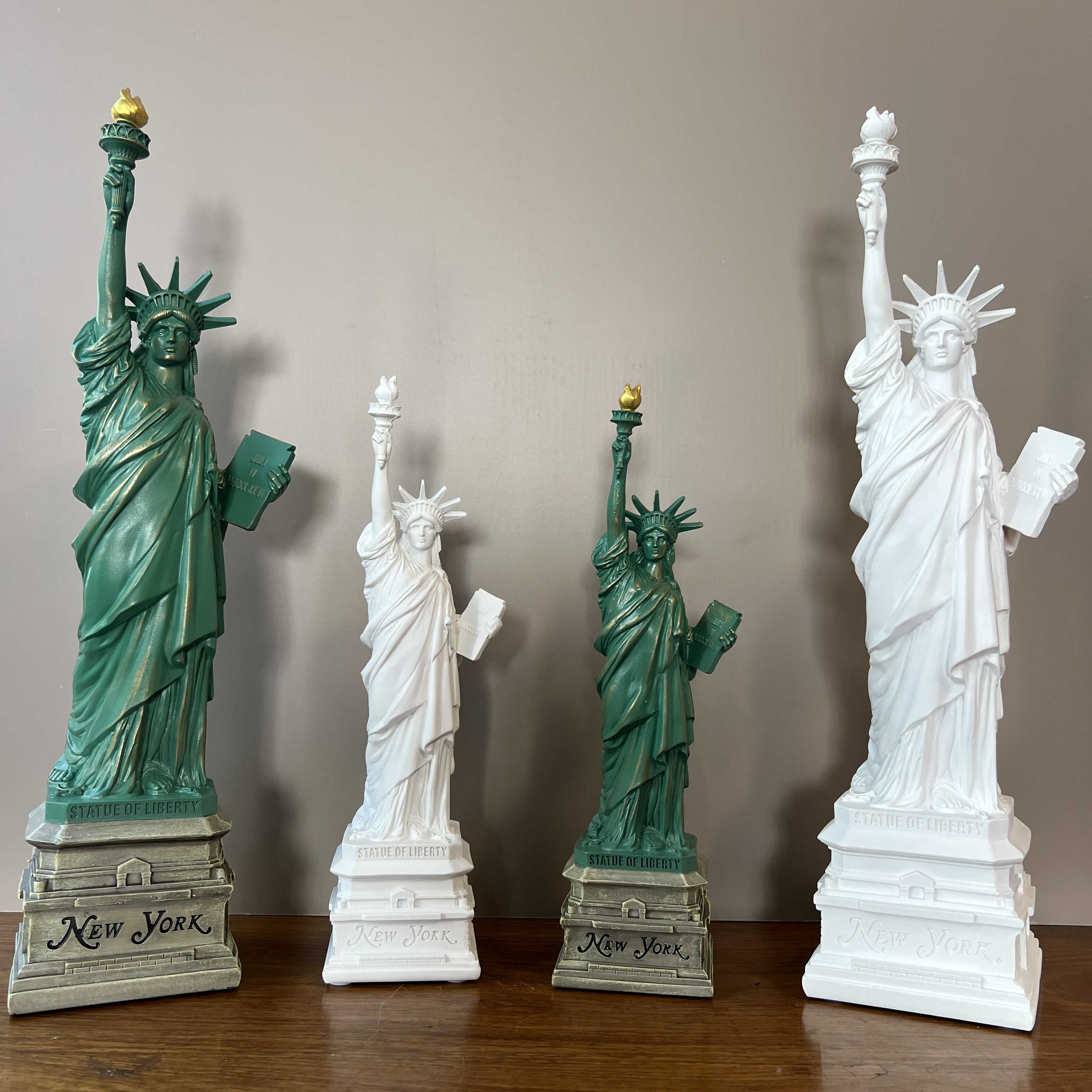 YuryFvna Statue of Liberty Mod - مراجعة Home Decor New York وسعره