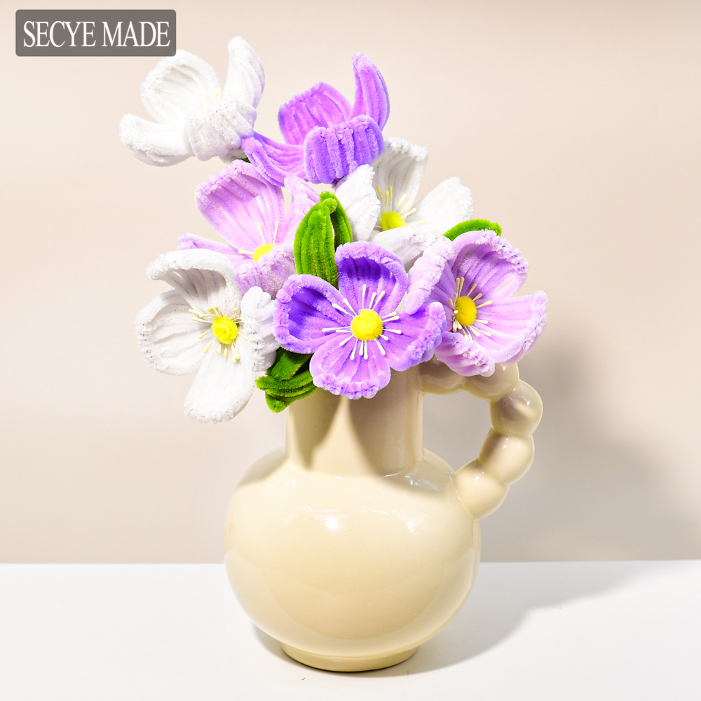 diy four-leaf flower handicraf - مراجعة Home Decor Simulator وسعره