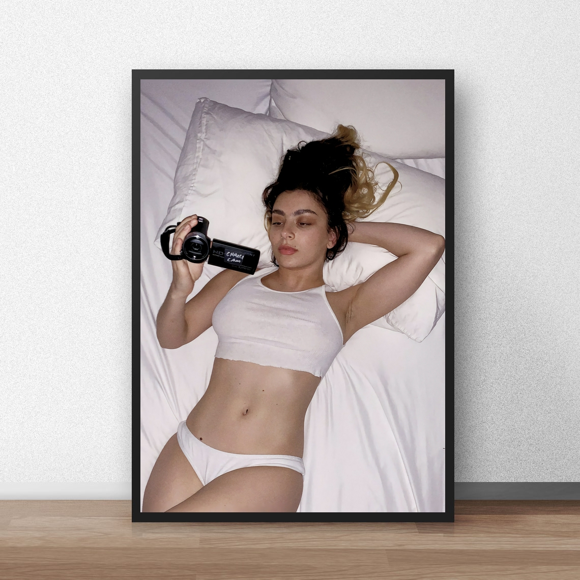 Charli Xcx How I’m Feeling Now - مراجعة Home Decor How To وسعره