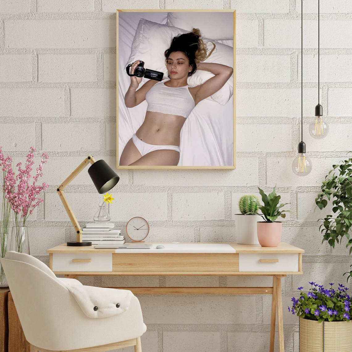 Charli Xcx How I’m Feeling Now - مراجعة Home Decor How To وسعره