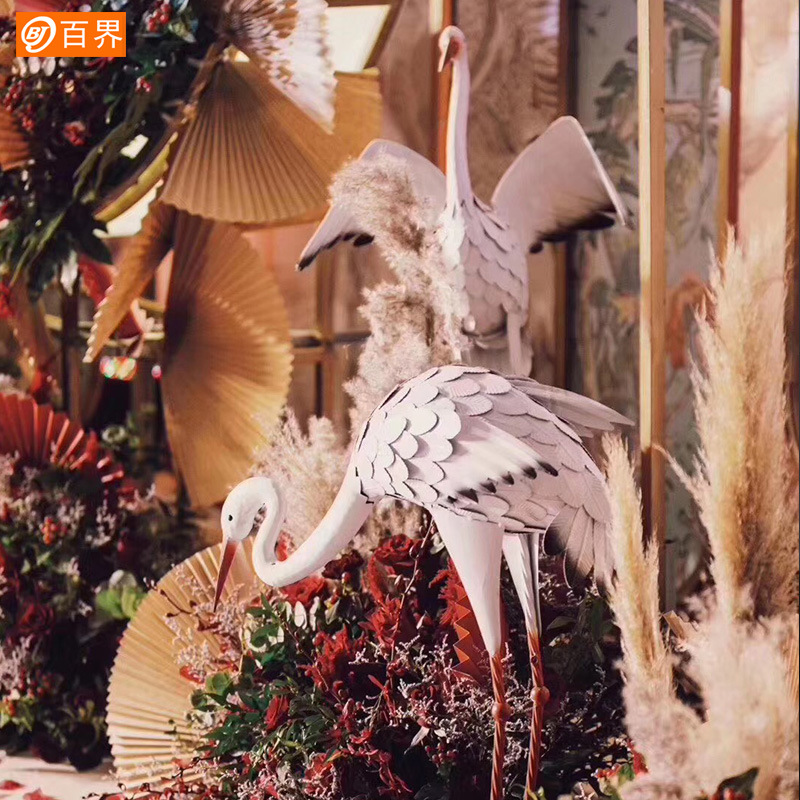 Wrought Iron Red-crowned Crane - مراجعة Home Decor Simulator وسعره